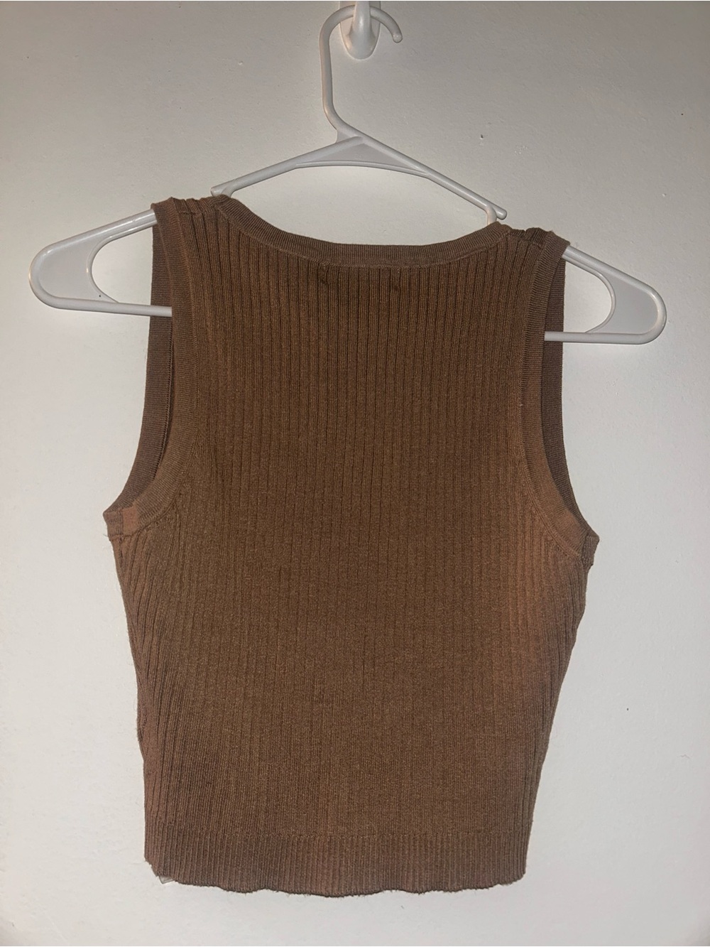 Hera Collection Cropped Ribbed Tank - Picture 5 of 6